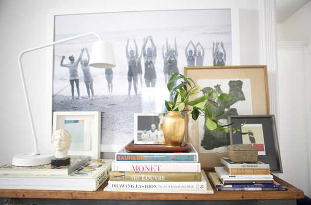 Desk with Black and White Print Desk with Black and White Print