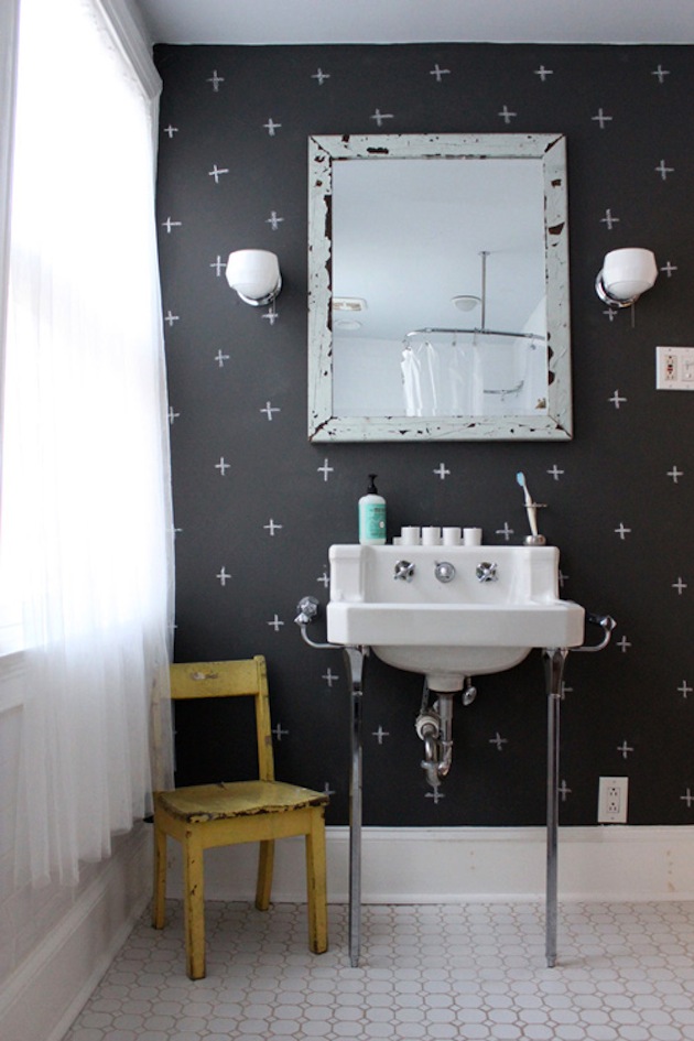 Black and White Bathroom Wallpaper Black and White Bathroom Wallpaper
