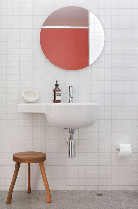 Free Your Sink: In Praise of the Freestanding Bathroom Sink