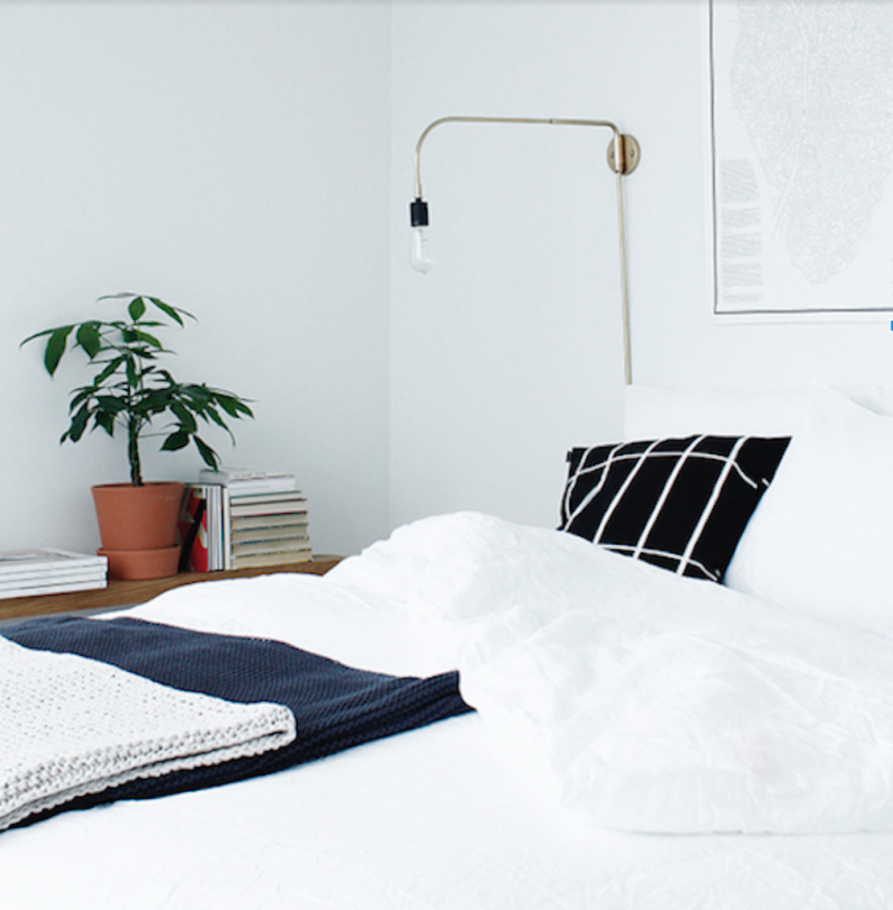 @CaesarstoneUS #Caesarstone #interiordesign #homedecor #throwpillows #bedroom #livingroom #kitchen #bath #quartz